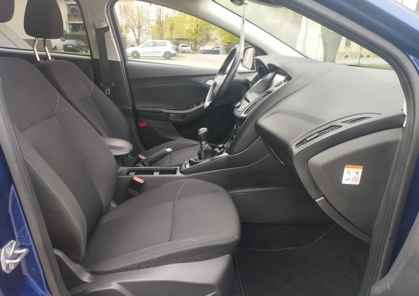 Ford Focus cena 32900 przebieg: 145345, rok produkcji 2015 z Orneta małe 326